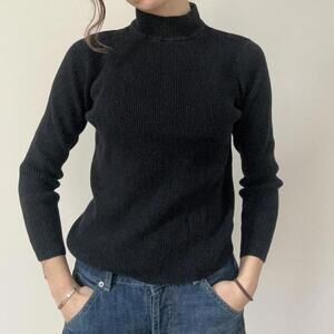 black ribbed mock neck turtleneck top
